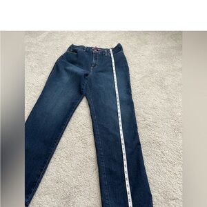 Gloria Vanderbilt "Amanda" Women's Jean Size 12